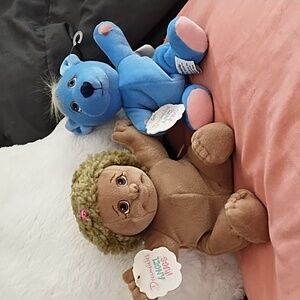 Dreamsicles Stuffed Angel Hugs 1998 Blueberry and Cupcake BEAR and Doll